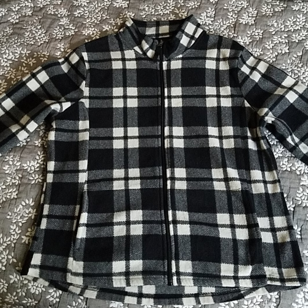 Zip Fleece Sweater